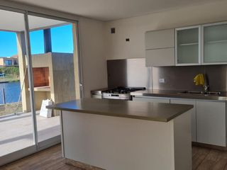Foto 9 de Casa al lago en Puertos del Lago Escobar  Araucarias