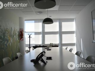 Foto 13 de Oficina con 10 Puestos de Trabajo - Alquiler - Capitalinas