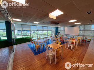 Foto 12 de Oficina con 10 Puestos de Trabajo - Alquiler - Capitalinas