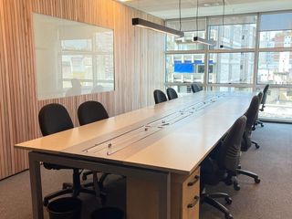 Foto 5 de Oficina con 10 Puestos de Trabajo - Alquiler - Capitalinas