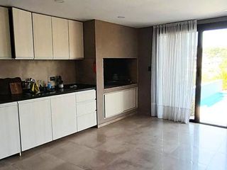 Foto 2 de Residencia de lujo en Altos de Carlos Paz