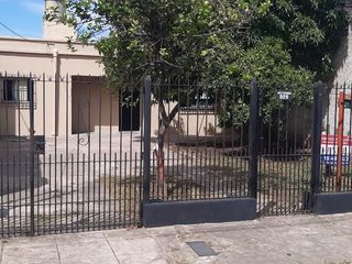 Foto 15 de Casa en venta - 2 Dormitorios 1 Baño - 90mts2 - Llavallol