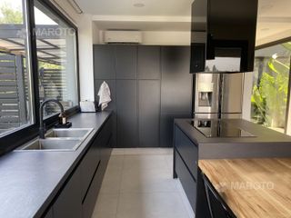 Foto 18 de Casa en  venta en EL CANTON ISLAS - MAROTO PROPIEDADES