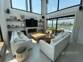 Foto 9 de Casa en  venta en EL CANTON ISLAS - MAROTO PROPIEDADES