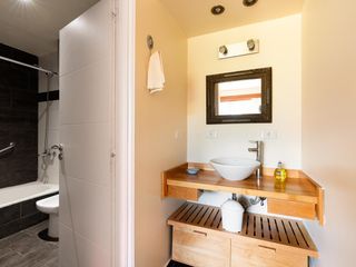 Foto 26 de Departamento en venta - 3 Dormitorios 2 Baños - 130Mts2 - Pilcaniyeu