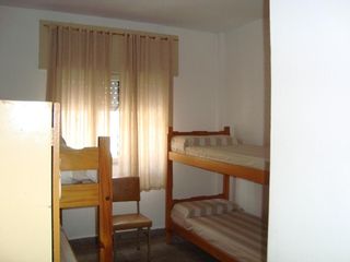 Foto 12 de Casa en venta - 4 Dormitorios 3 Baños 3 Cocheras - 350Mts2 - Las Toninas