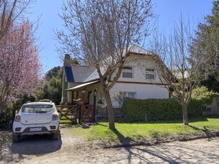 Foto 1 de Importante casa en barrio Sigrand