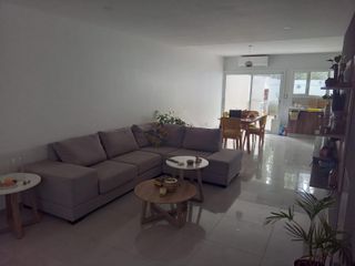 Foto 12 de Venta  Duplex Alta calidad 2 dorm Barrio Perticone , Centenario, Neuquen