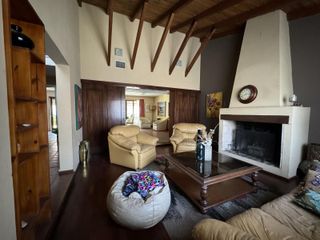 Foto 2 de Casa en  Venta walter de Navazio  al 2600