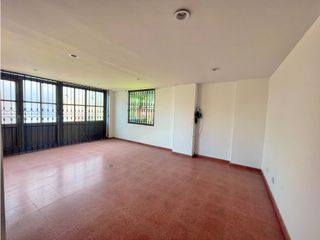 Foto 11 de Hermosa casa por el camellòn del Salvio Cota