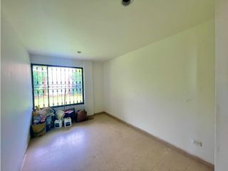 Foto 10 de Hermosa casa por el camellòn del Salvio Cota