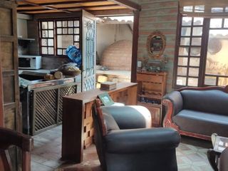Foto 9 de Venta Quinta Guayllabamba con árboles frutales