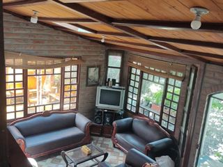 Foto 1 de Venta Quinta Guayllabamba con árboles frutales