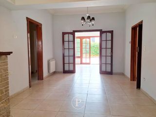 Foto 4 de Chalet 5 ambientes en barrio Chauvin
