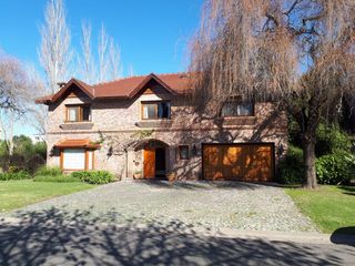 Foto 1 de Casa - Don Torcuato
