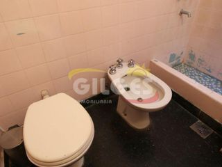 Foto 14 de Venta de PH 3 Amb. en Lomas Del Mirador  Pta. baja al Fte. con patio