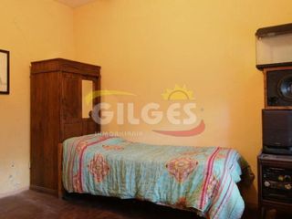 Foto 19 de Venta de PH 3 Amb. en Lomas Del Mirador  Pta. baja al Fte. con patio