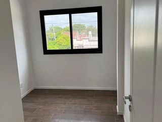 Foto 9 de PH en venta - 2 Dormitorios 2 Baños - Cochera - 160Mts2 - Rafael Calzada