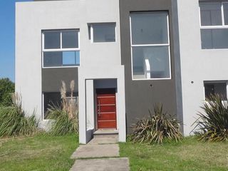 Foto 2 de Casa  al Lago en Venta en San Marco - Villa Nueva