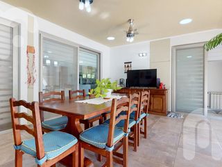 Foto 42 de VENTA CASA DE 3 DORMITORIOS EN MIRALAGOS