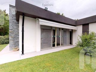 Foto 33 de VENTA CASA DE 3 DORMITORIOS EN MIRALAGOS