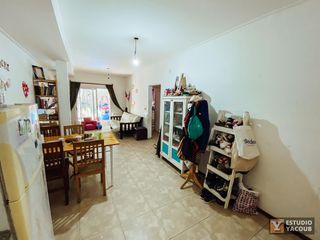 Foto 3 de Departamento en venta - 2 Dormitorio 1 Baño 1 Cochera - 90Mts2 - La Plata