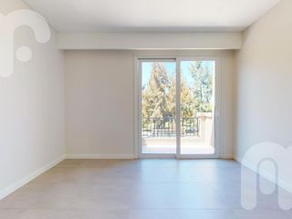 Foto 34 de VENTA CASA DE 7 DORMITORIOS EN MIRALAGOS