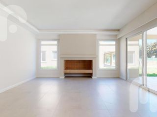 Foto 16 de VENTA CASA DE 7 DORMITORIOS EN MIRALAGOS