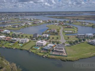 Foto 18 de Terreno al lago central en venta en Costas - Puertos/ Escobar