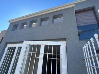 Foto 7 de Casa en venta - 5 Dormitorios 2 Baños - Cochera - 450Mts2 - La Plata