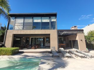 Foto 47 de Casa en alquiler amoblada en Albanueva, Tigre