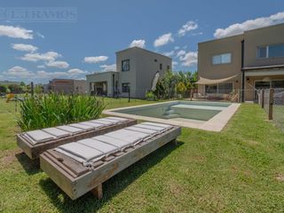 Foto 43 de Casa en venta en el Canton Barrio Puerto