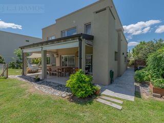 Foto 41 de Casa en venta en el Canton Barrio Puerto