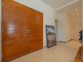 Foto 5 de Casa en venta en el Canton Barrio Puerto