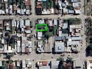 Foto 9 de Casa en venta - 2 Dormitorios 1 Baño - 336Mts2 - Lobos