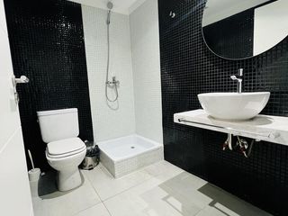 Foto 10 de Oficina alquiler/venta - Olivos