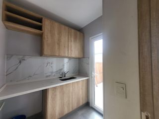 Foto 12 de Casa en  venta al lago de 7 ambientes  en Costas, Puertos del Lago
