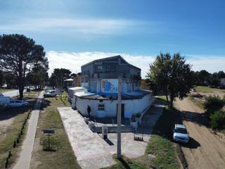Foto 1 de Local comercial en venta en Ostende - VICTOR HUGO Y ESPAÑA