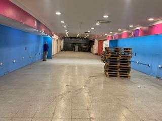 Foto 11 de Local en  Av. Saenz al 1200 - Nueva Pompeya