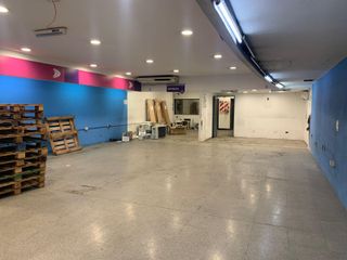 Foto 12 de Local en  Av. Saenz al 1200 - Nueva Pompeya