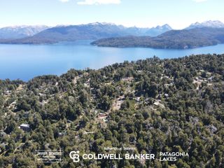 Foto 26 de Venta Casa Villa La Angostura 122 m2 cubiertos  en pozo, vista parcial al lago 3 dormitorios Villa Correntoso