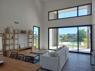 Foto 23 de Casa al Agua en Venta en San Matías