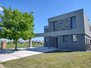 Foto 3 de Casa al Agua en Venta en San Matías