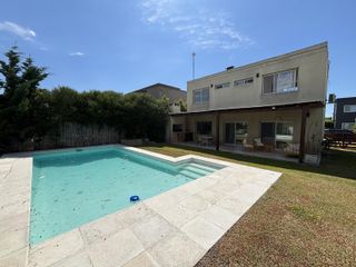 Foto 1 de Casa en  Alquiler Temporal en Vila Marina I , Villanueva