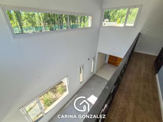 Foto 25 de Casa 4 dormitorios, en  B° Cerrado LA CASTELLANA, Neuquén