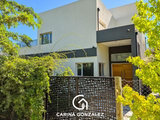 Foto 43 de Casa 4 dormitorios, en  B° Cerrado LA CASTELLANA, Neuquén