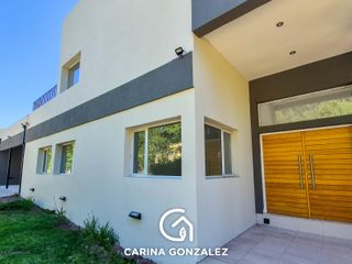 Foto 44 de Casa 4 dormitorios, en  B° Cerrado LA CASTELLANA, Neuquén