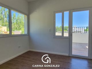Foto 40 de Casa 4 dormitorios, en  B° Cerrado LA CASTELLANA, Neuquén