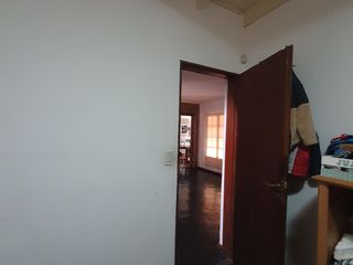 Foto 14 de VENTA Casa 4 dormitorios. Calle Agüero. JK