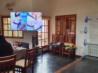 Foto 4 de VENTA Casa 4 dormitorios. Calle Agüero. JK